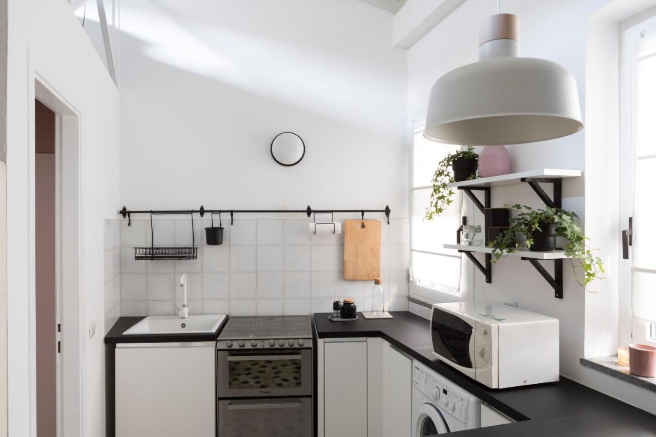 Xenia Apartments - Moderno Appartamento In Fondazione Prada Милан Экстерьер фото